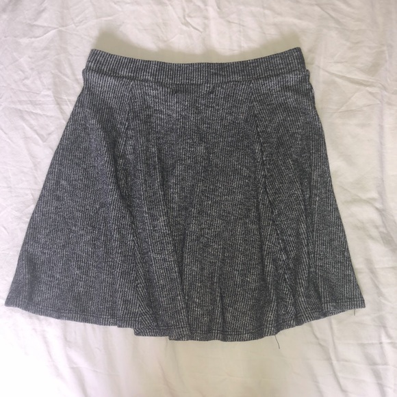 Forever 21 knit skater skirt - Picture 4 of 4